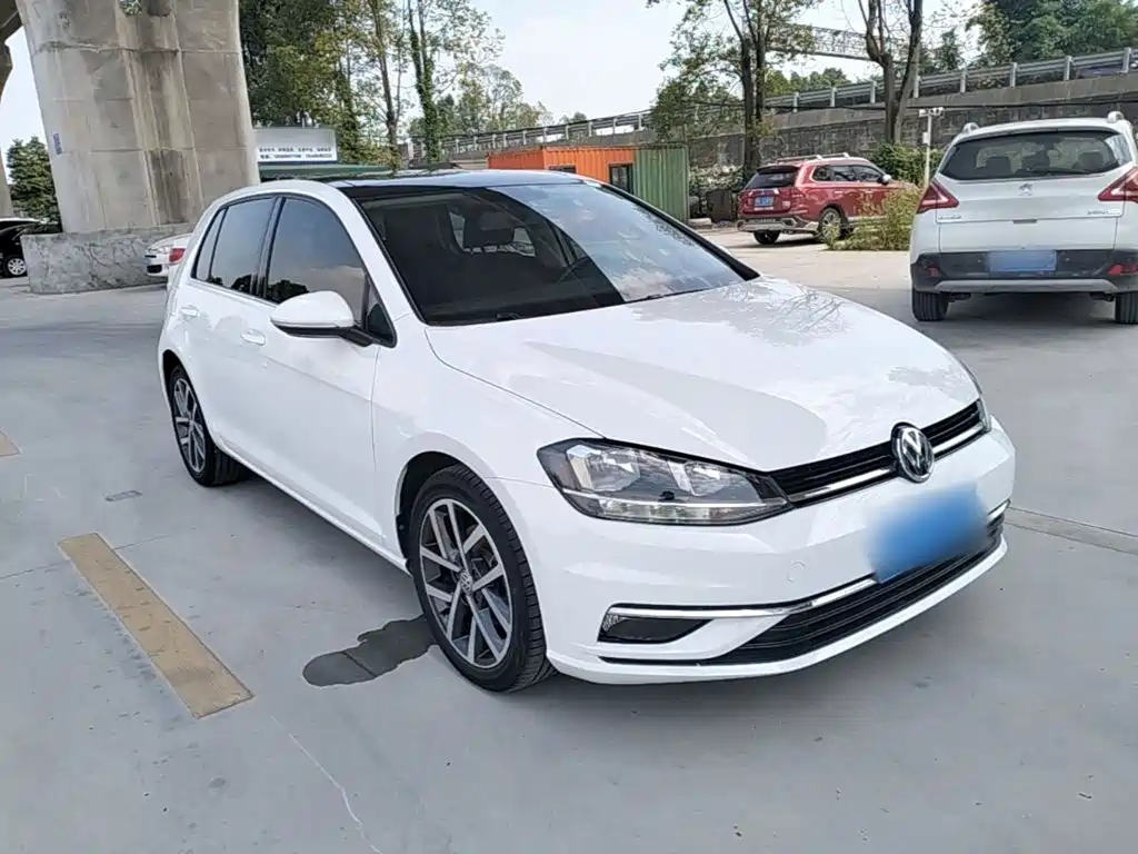 Volkswagen Golf 2020