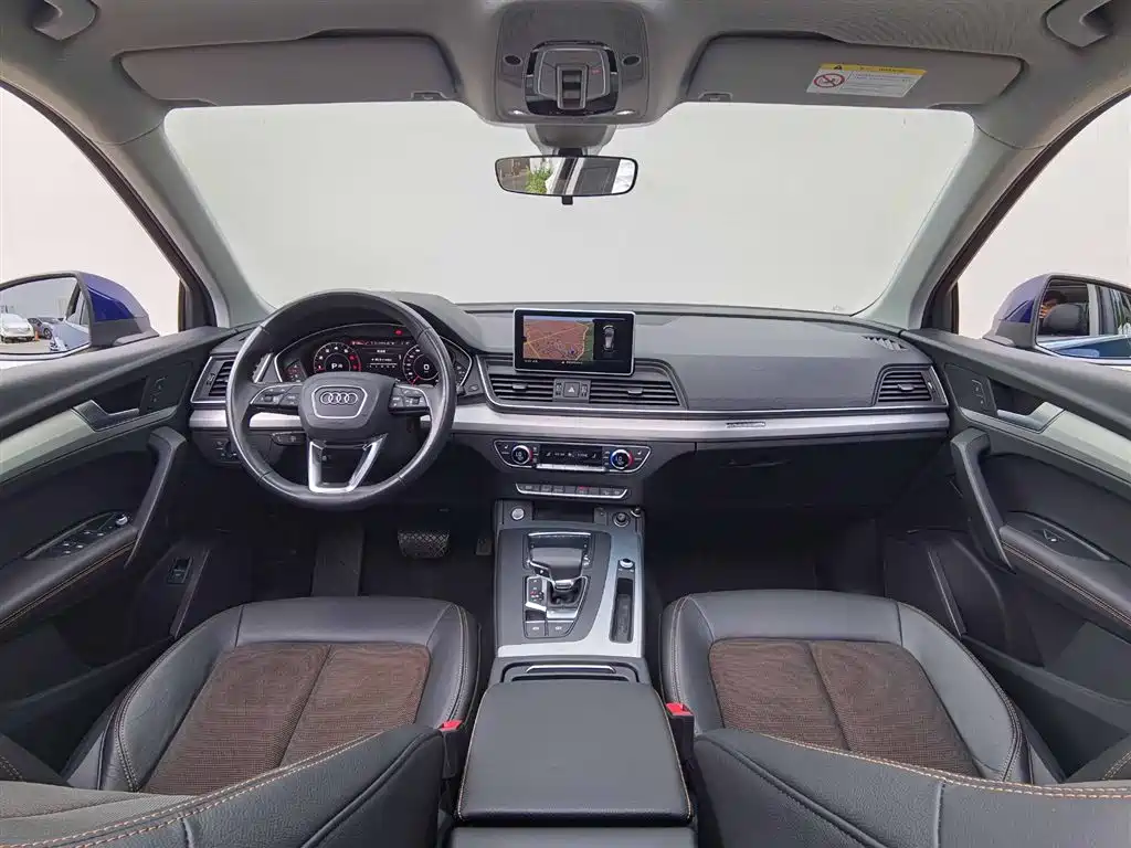 Audi Q5L 2019 — фото 20