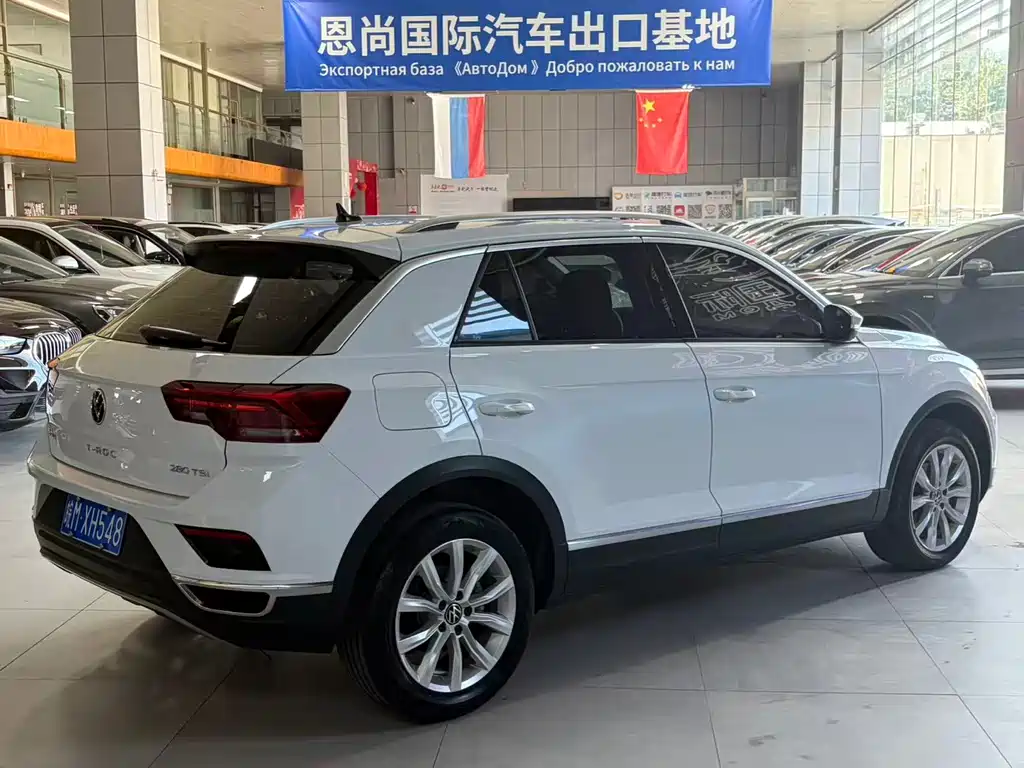 Volkswagen T-Roc 2022 — фото 8