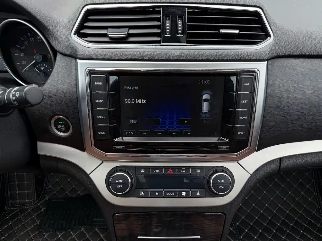 Haval H6 Coupe 2015 — фото 10
