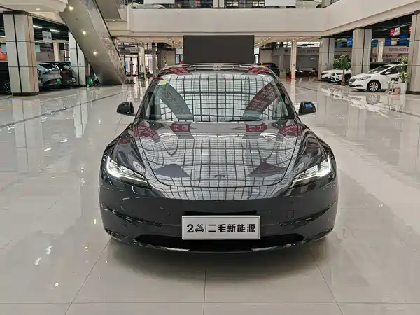 Tesla Model 3 2026