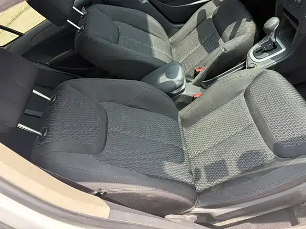 Peugeot 308 2016