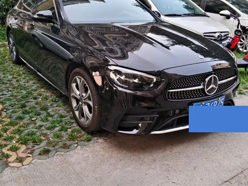 Mercedes-Benz E-Class 2021
