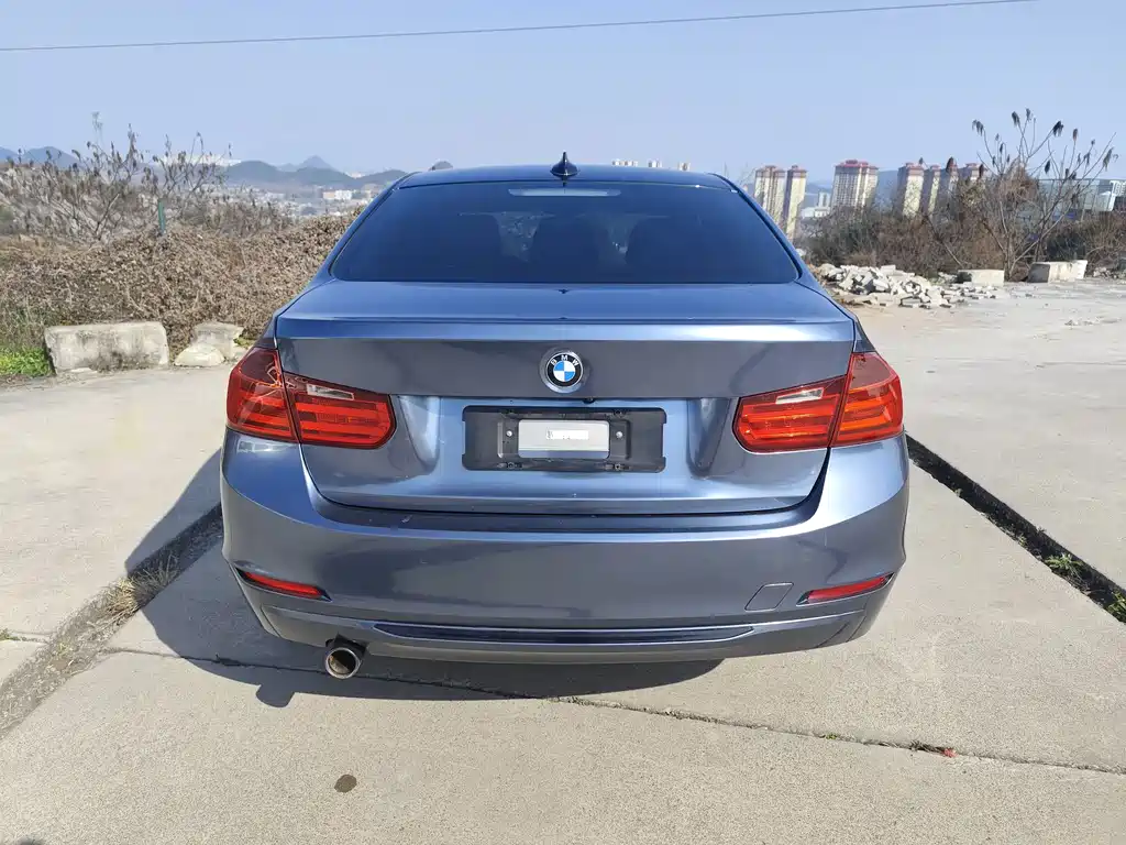 BMW 3 Series 2015 — фото 13