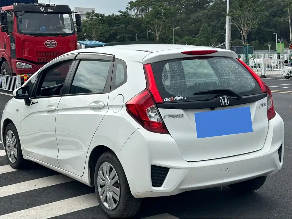 Honda Fit 2015 — фото 6