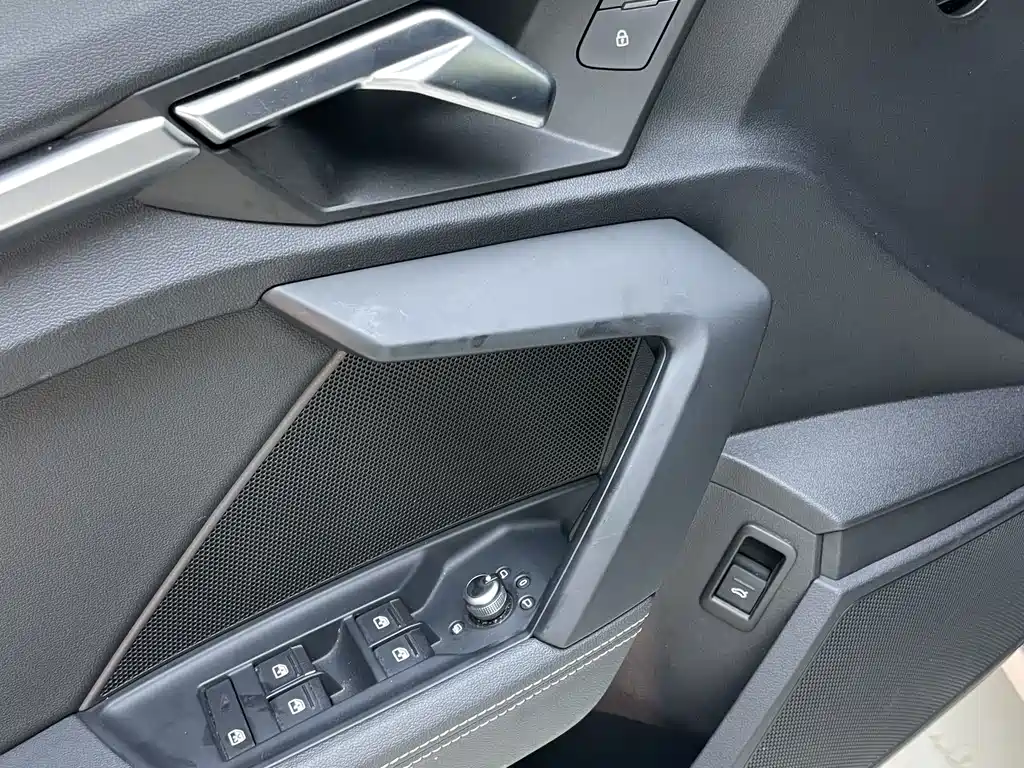 Audi A3 2022 — фото 16