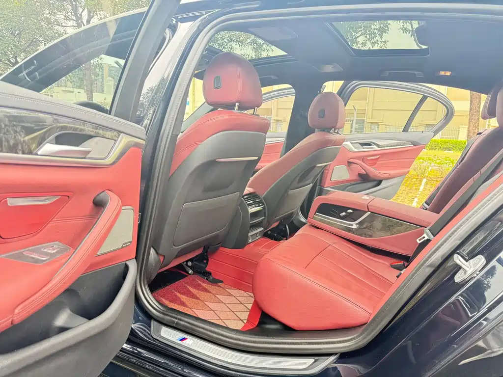 BMW 5 Series 2020