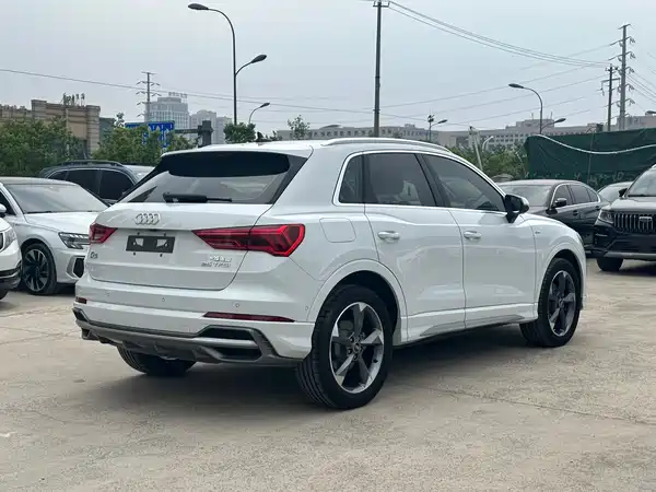 Audi Q3 2023