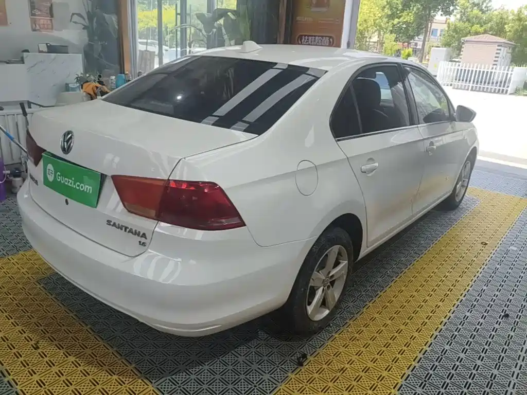 Volkswagen Santana 2015