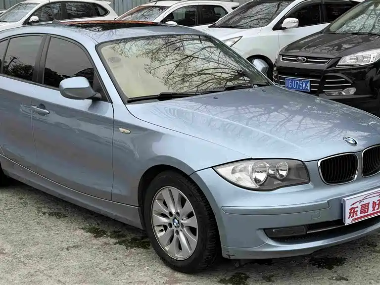 BMW 1 Series 2010 — фото 3