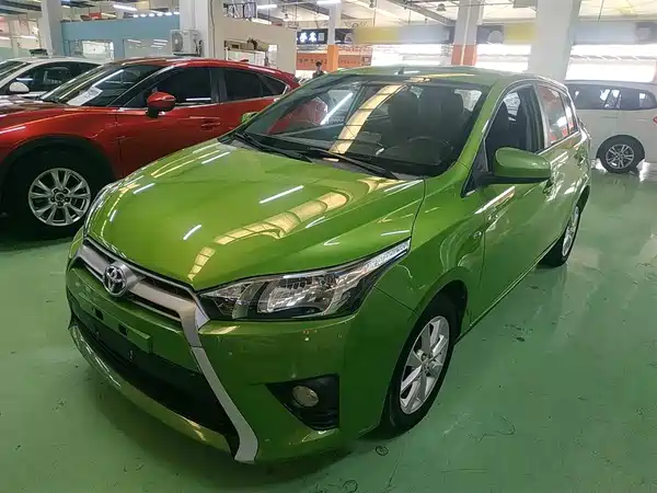 Toyota Yaris L 2014