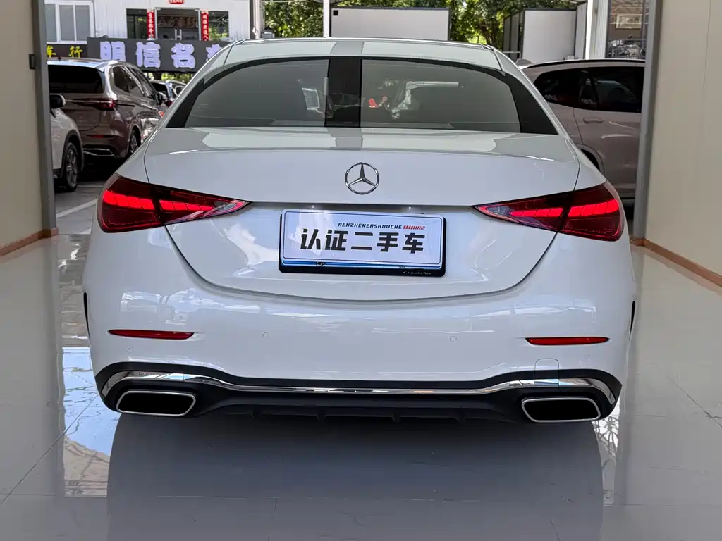 Mercedes-Benz C-Class 2023 — фото 21
