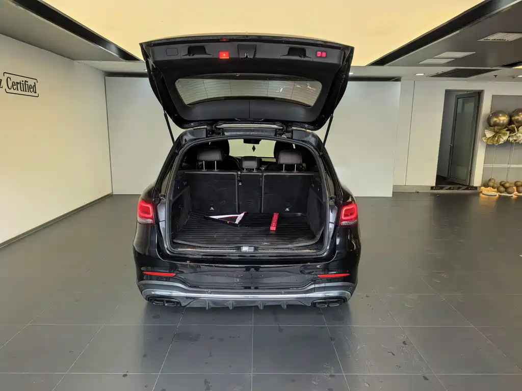 Mercedes-Benz GLC 2021