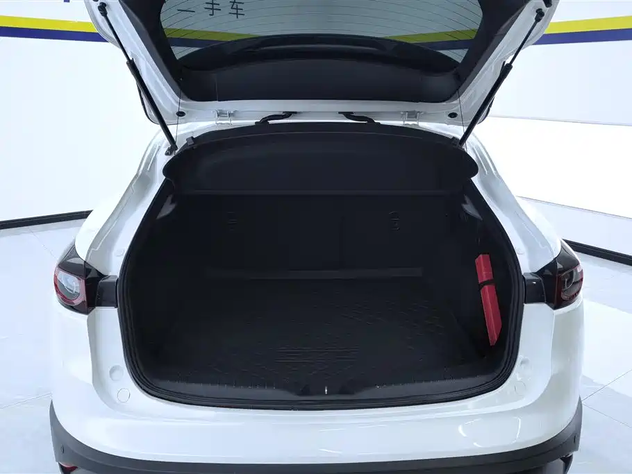 Mazda CX-4 2020
