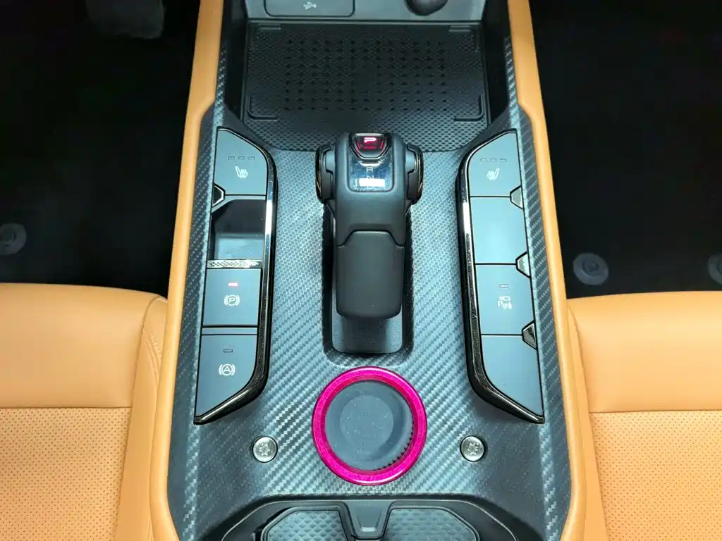 Haval Raptors New Energy 2024 — фото 15