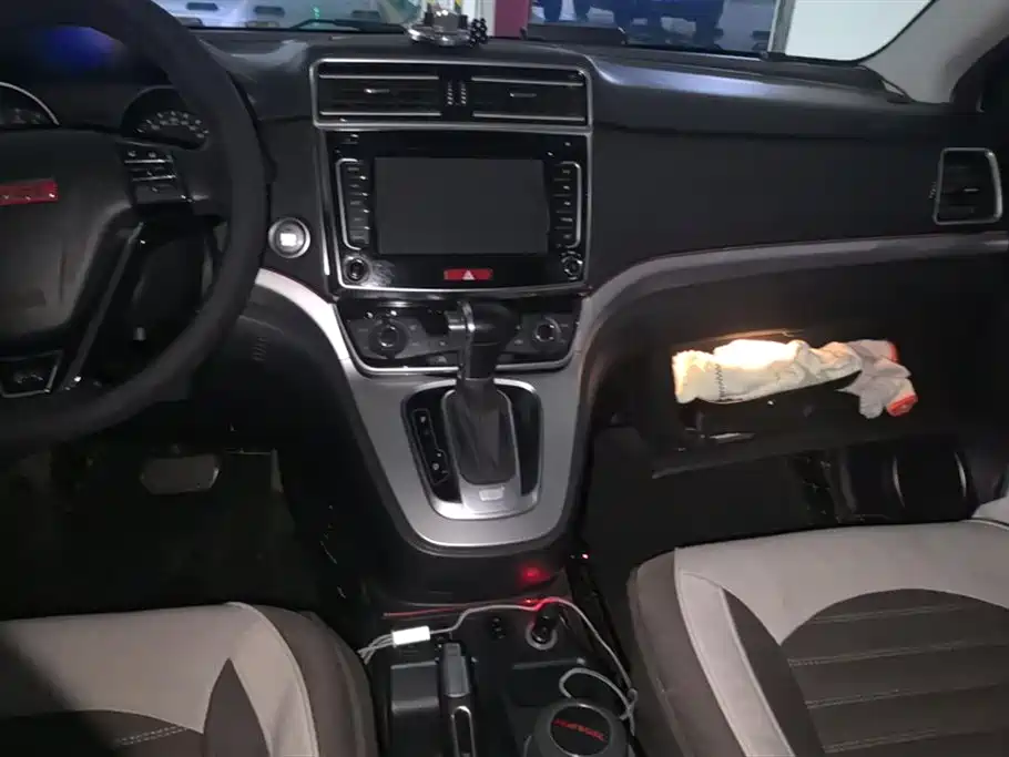 Haval H6 2015 — фото 16