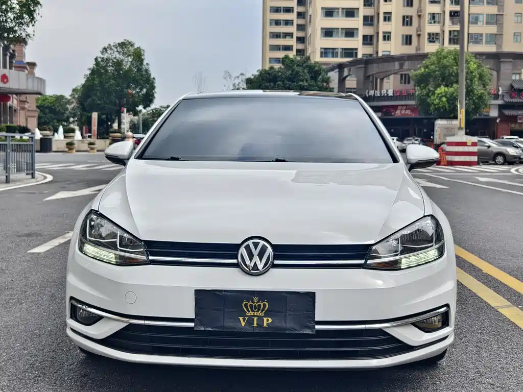 Volkswagen Golf 2020 — фото 2