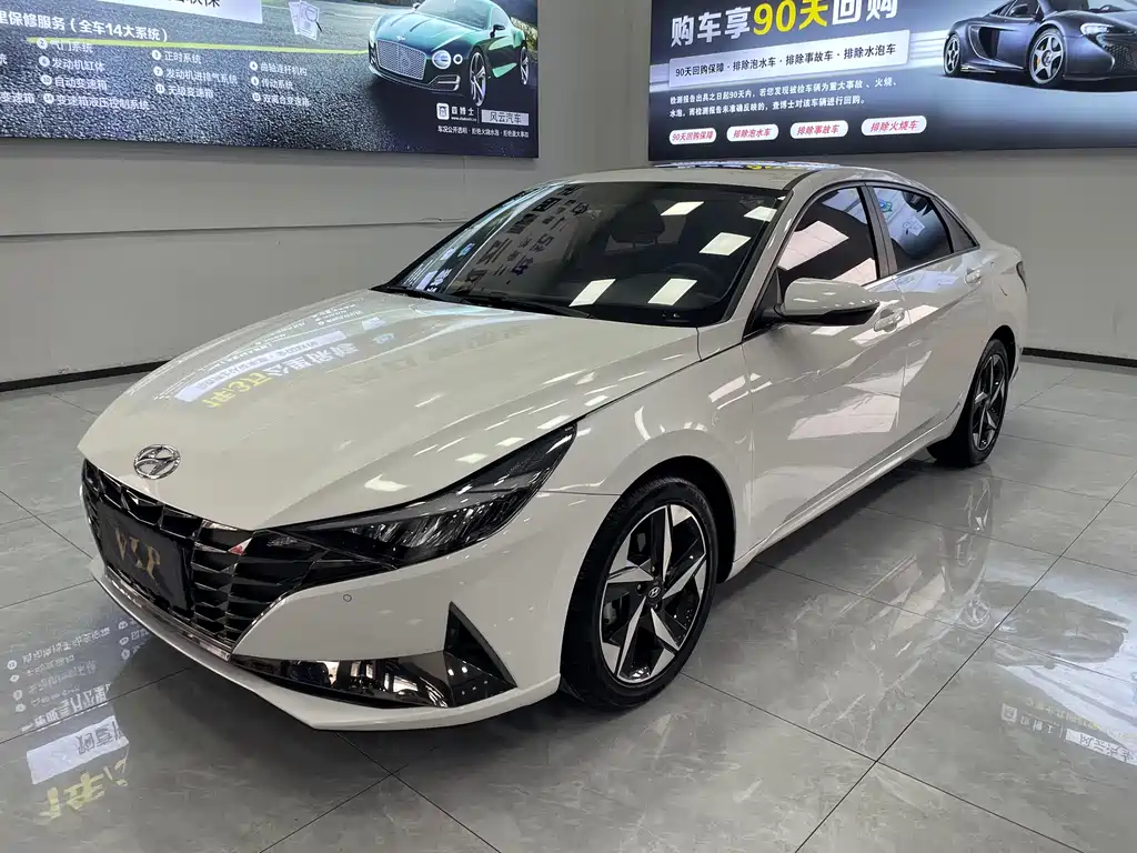 Hyundai Elantra 2021