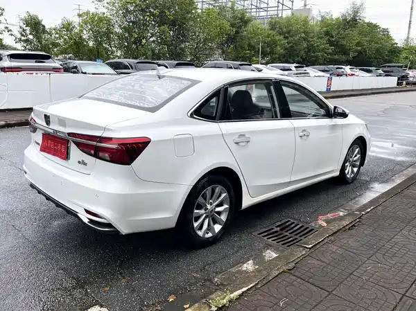 Roewe i6 New Energy 2018