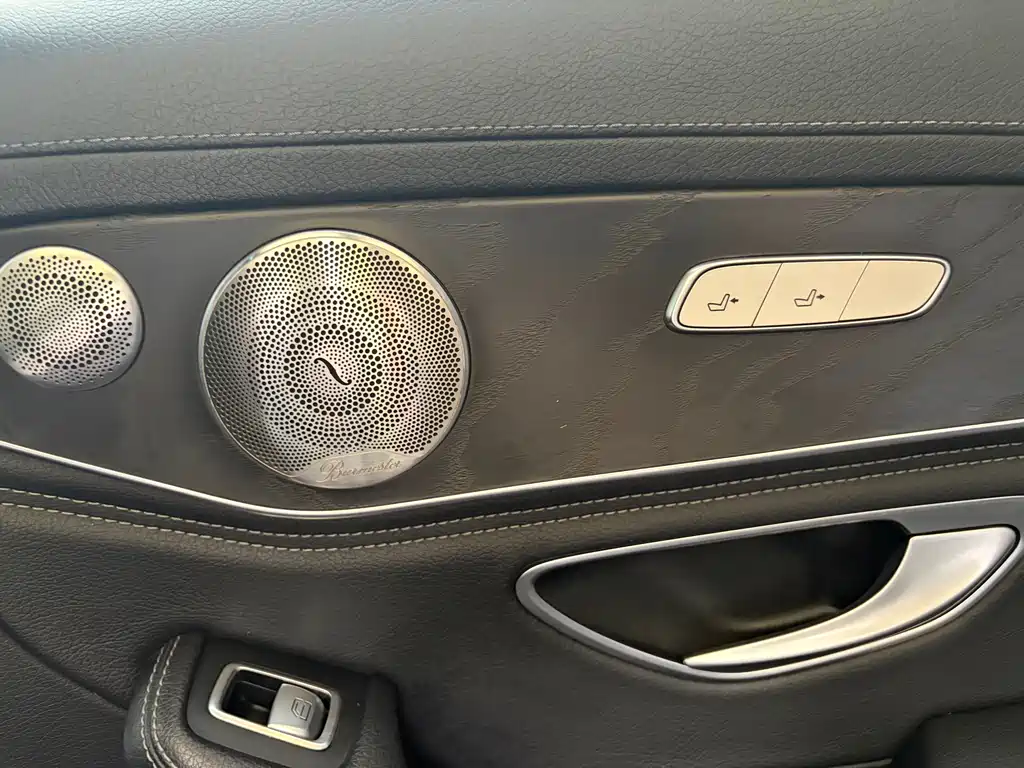 Mercedes-Benz C-Class 2018 — фото 24