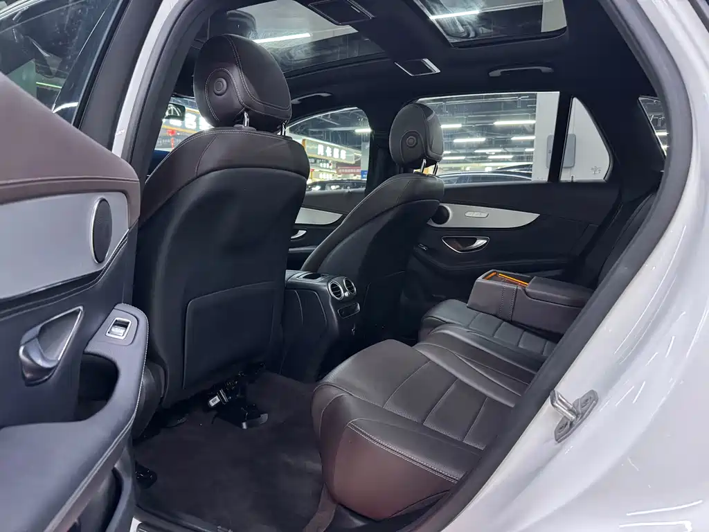 Mercedes-Benz GLC 2020 — фото 14