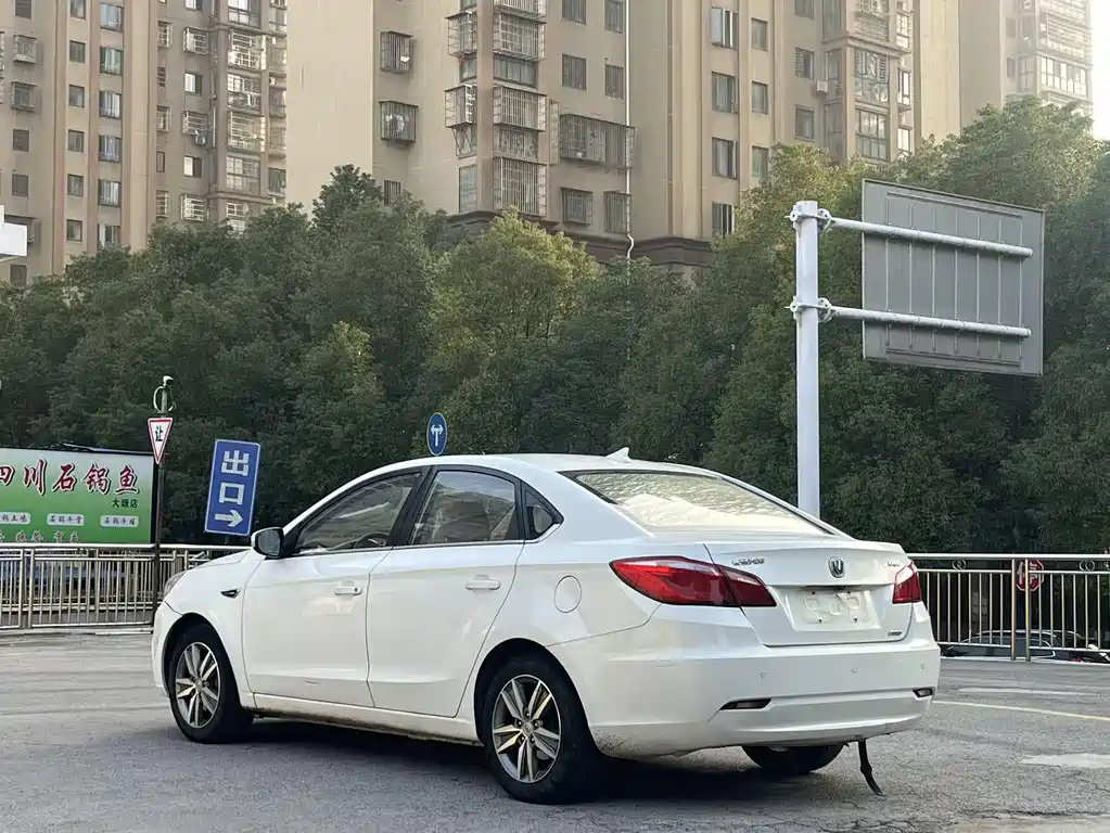 Changan Eado 2016