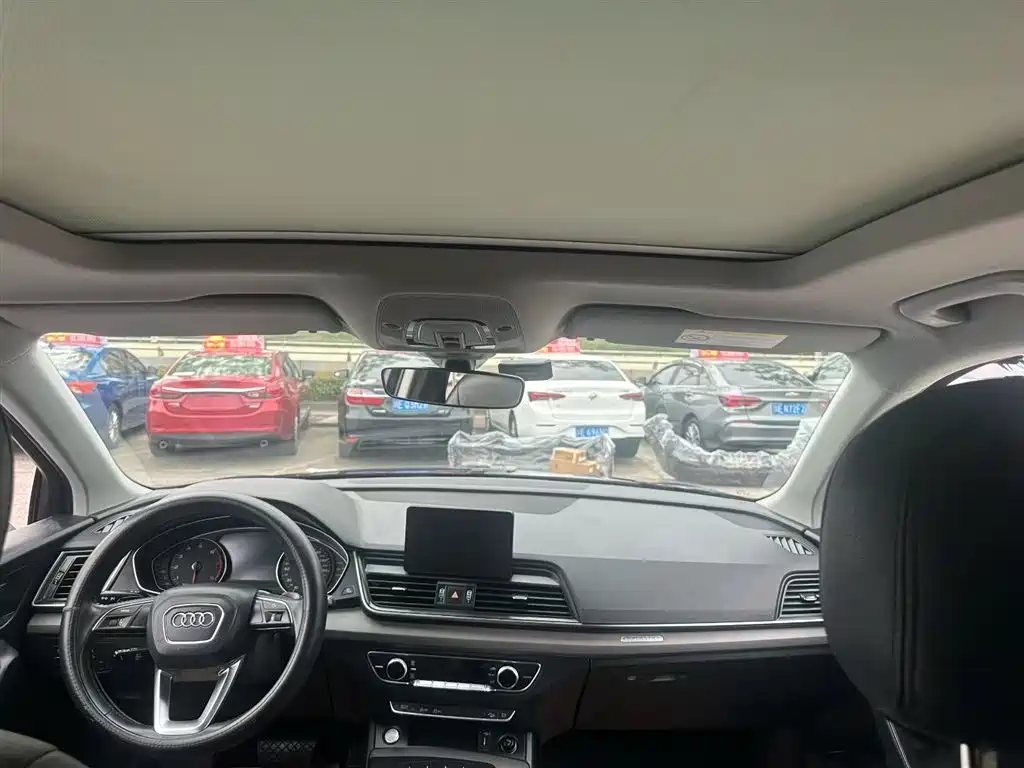 Audi Q5L 2019