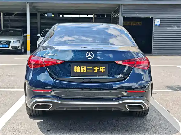 Mercedes-Benz C-Class 2025