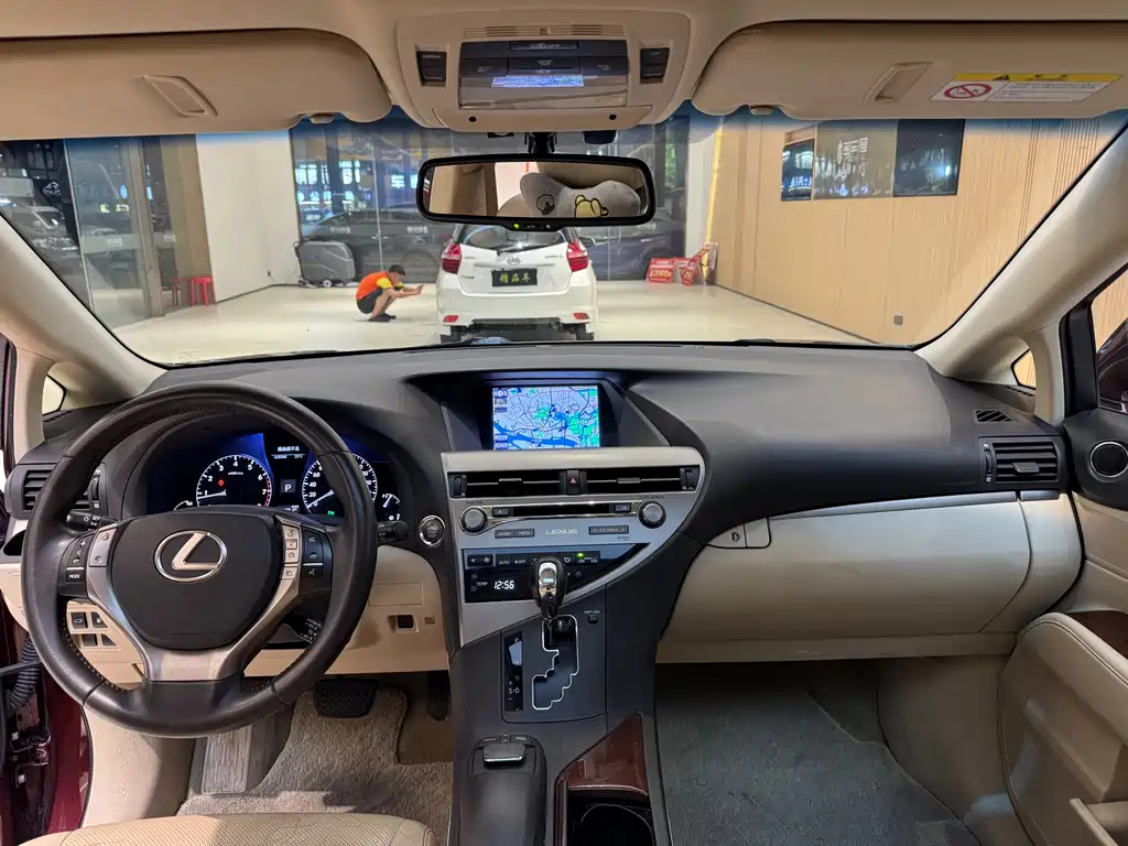 Lexus RX Classic 2013 — фото 10