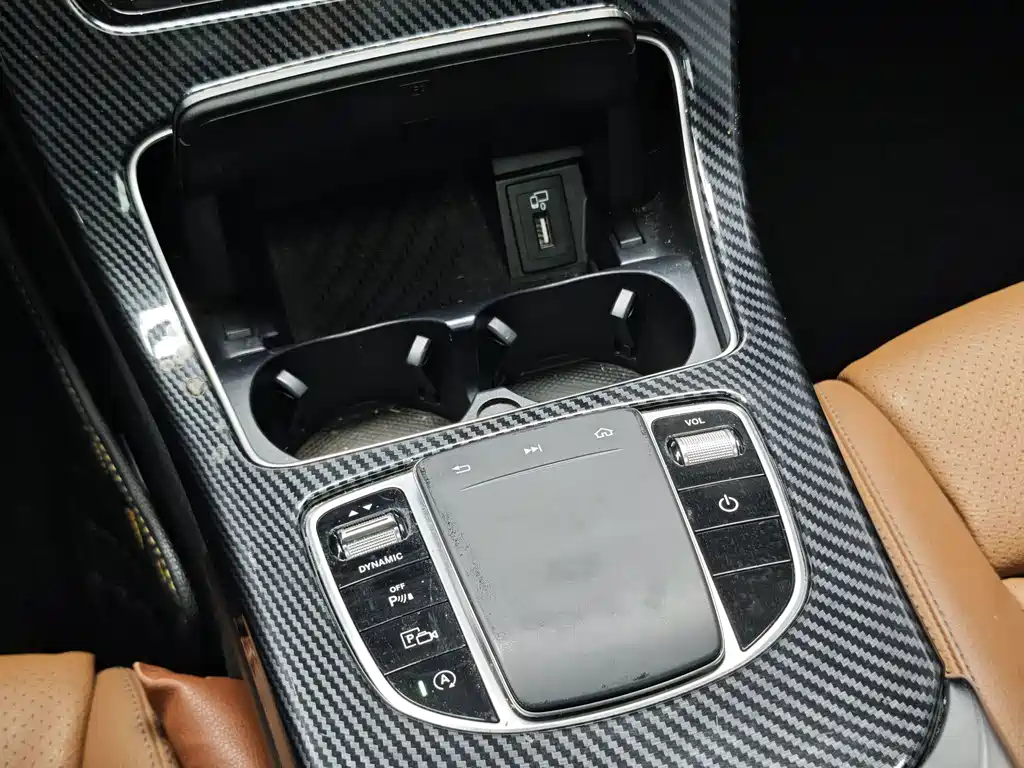 Mercedes-Benz C-Class 2020 — фото 10