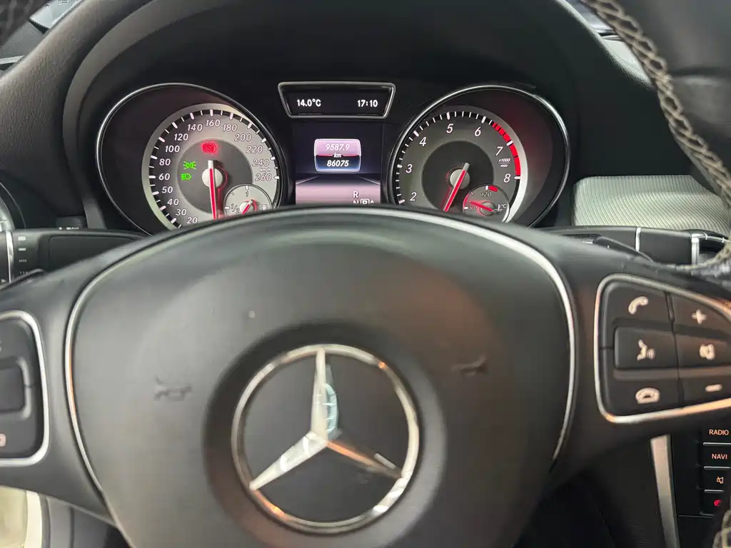 Mercedes-Benz CLA 2016 — фото 11