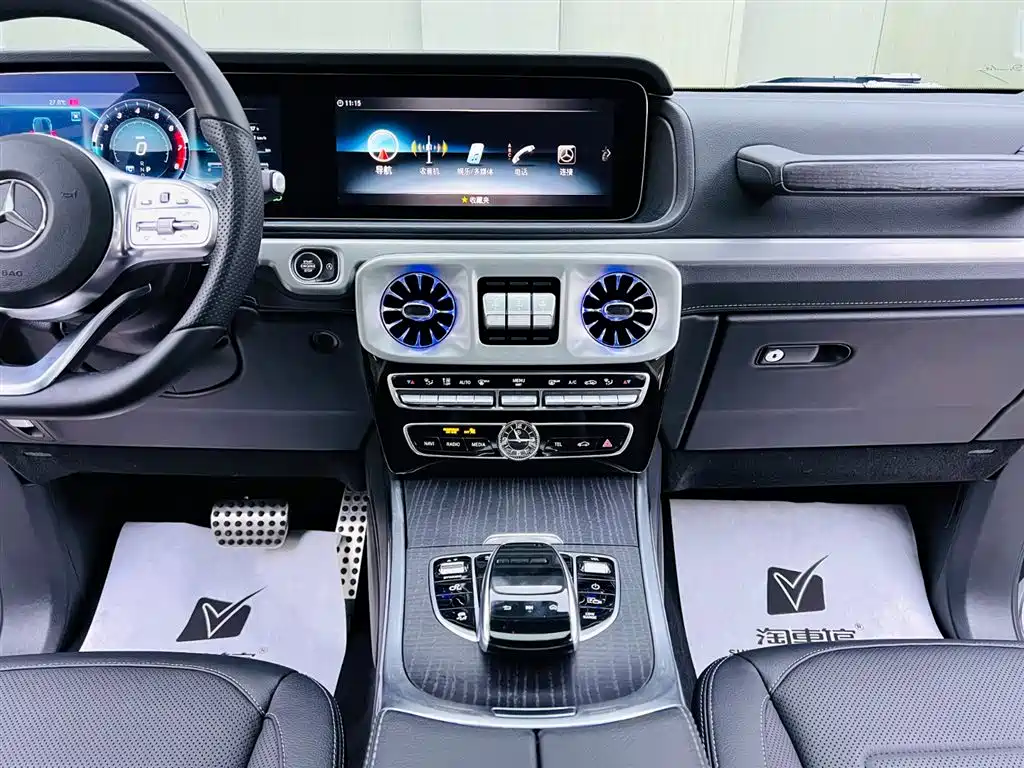 Mercedes-Benz G-Class 2021 — фото 12