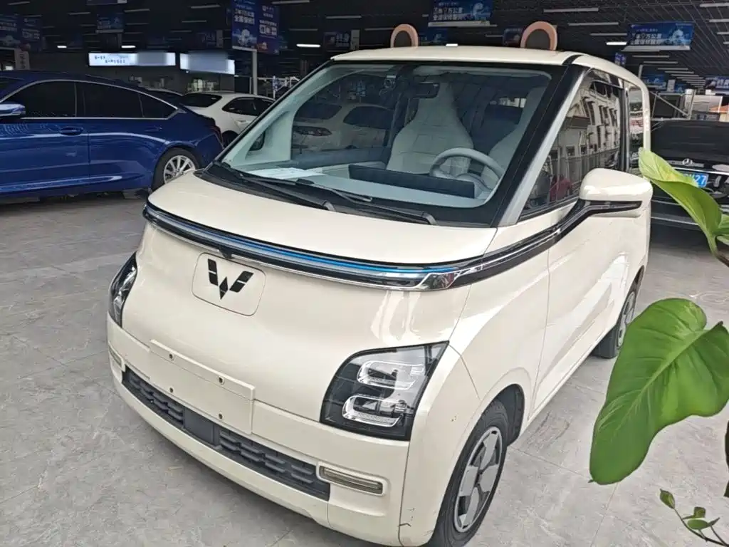 Wuling Air ev Clear Sky 2023 — фото 2