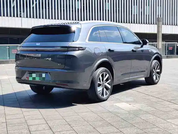 Li Auto L7 2023