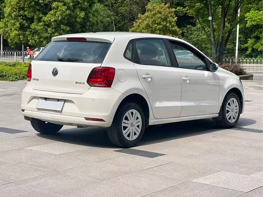 Volkswagen Polo 2017 — фото 4