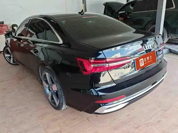 Audi A6L 2023