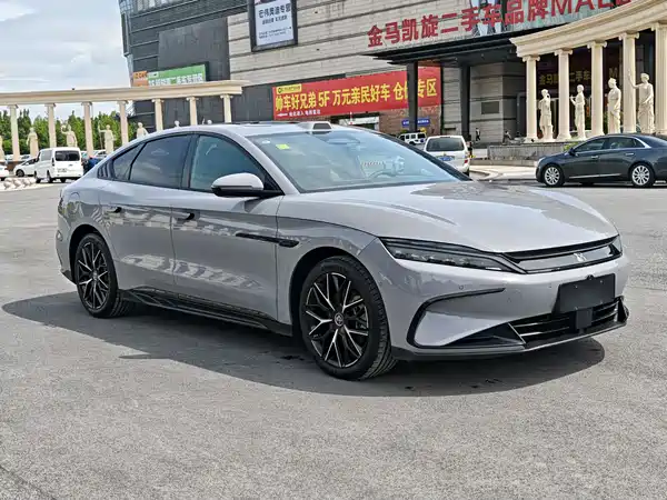 BYD Han 2025
