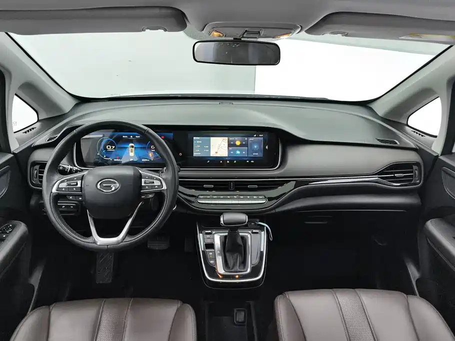 GAC Trumpchi M6 2020 — фото 12