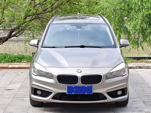 BMW 2 Series Wagon 2017