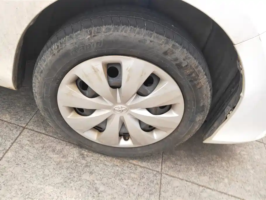 Toyota Yaris L 2016
