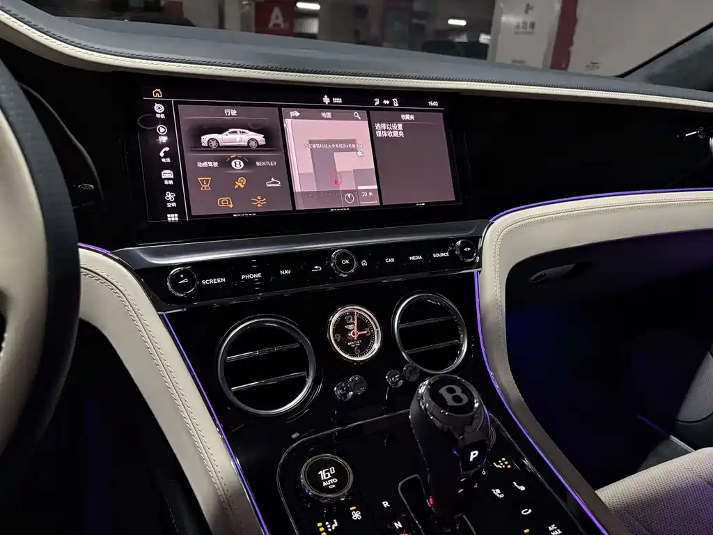 Bentley Continental 2022 — фото 14