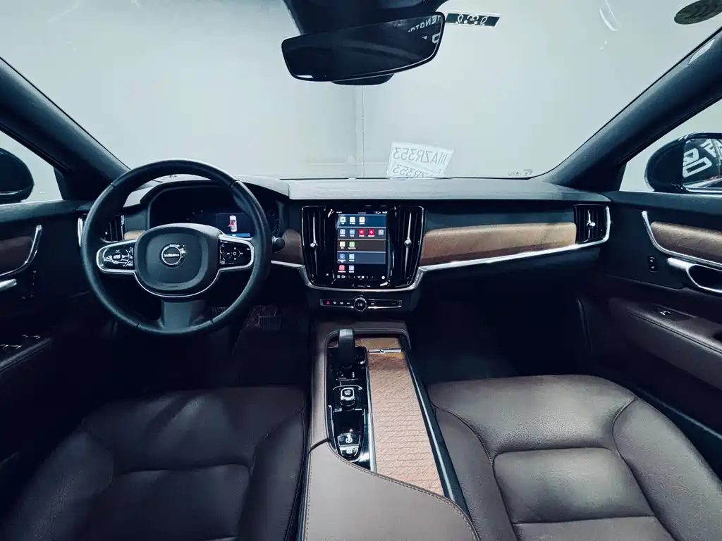 Volvo S90 2025 — фото 11