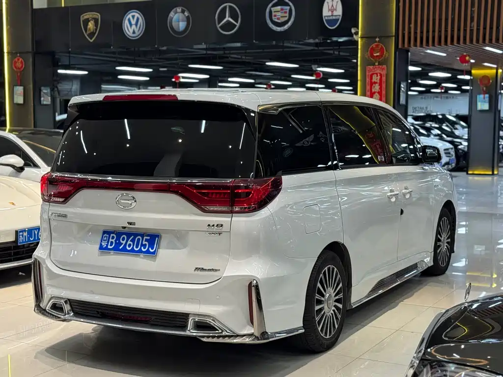 GAC Trumpchi M8 2022 — фото 8