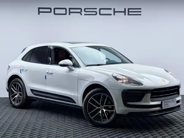 Porsche Macan 2024