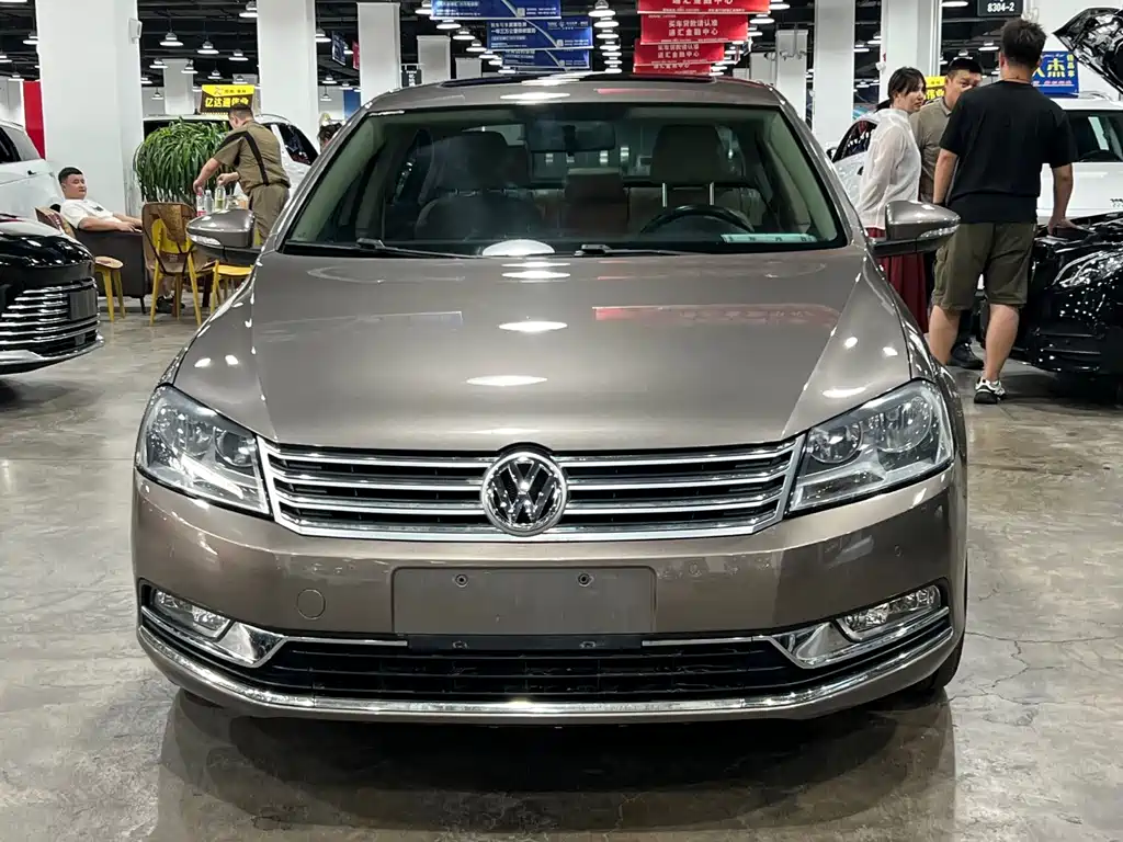 Volkswagen Magotan 2014