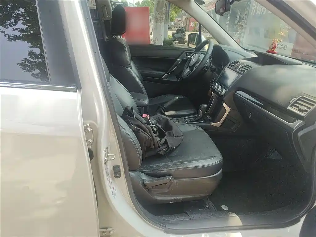 Subaru Forester 2016 — фото 25