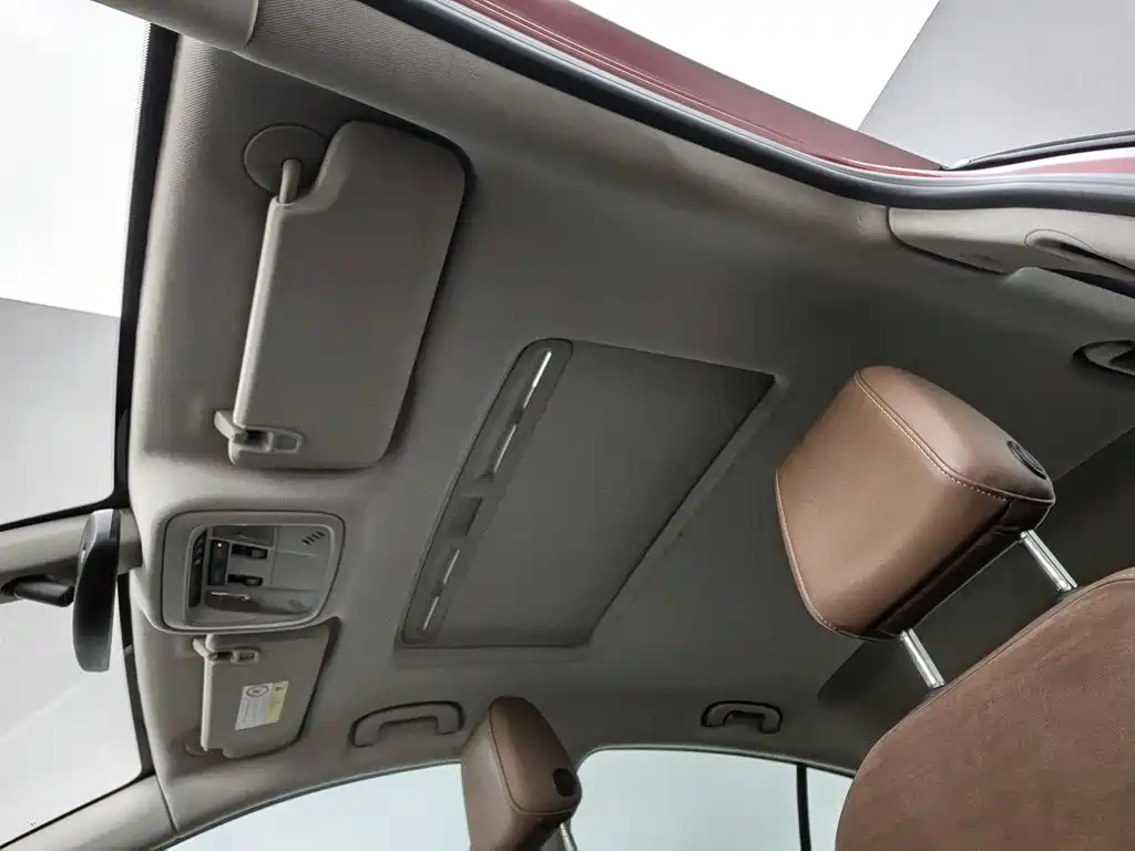Buick Regal 2018 — фото 14