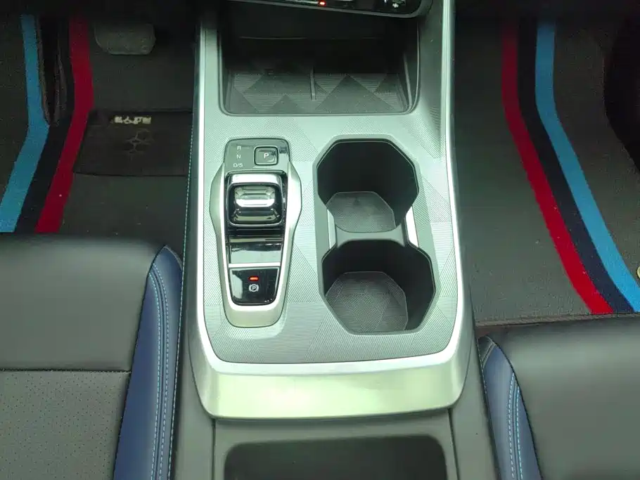 GAC Trumpchi GS3 2023 — фото 16