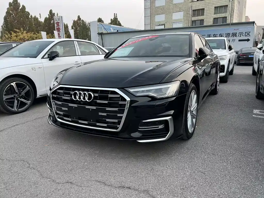 Audi A6L 2023 — фото 1