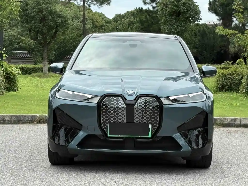 BMW iX 2024